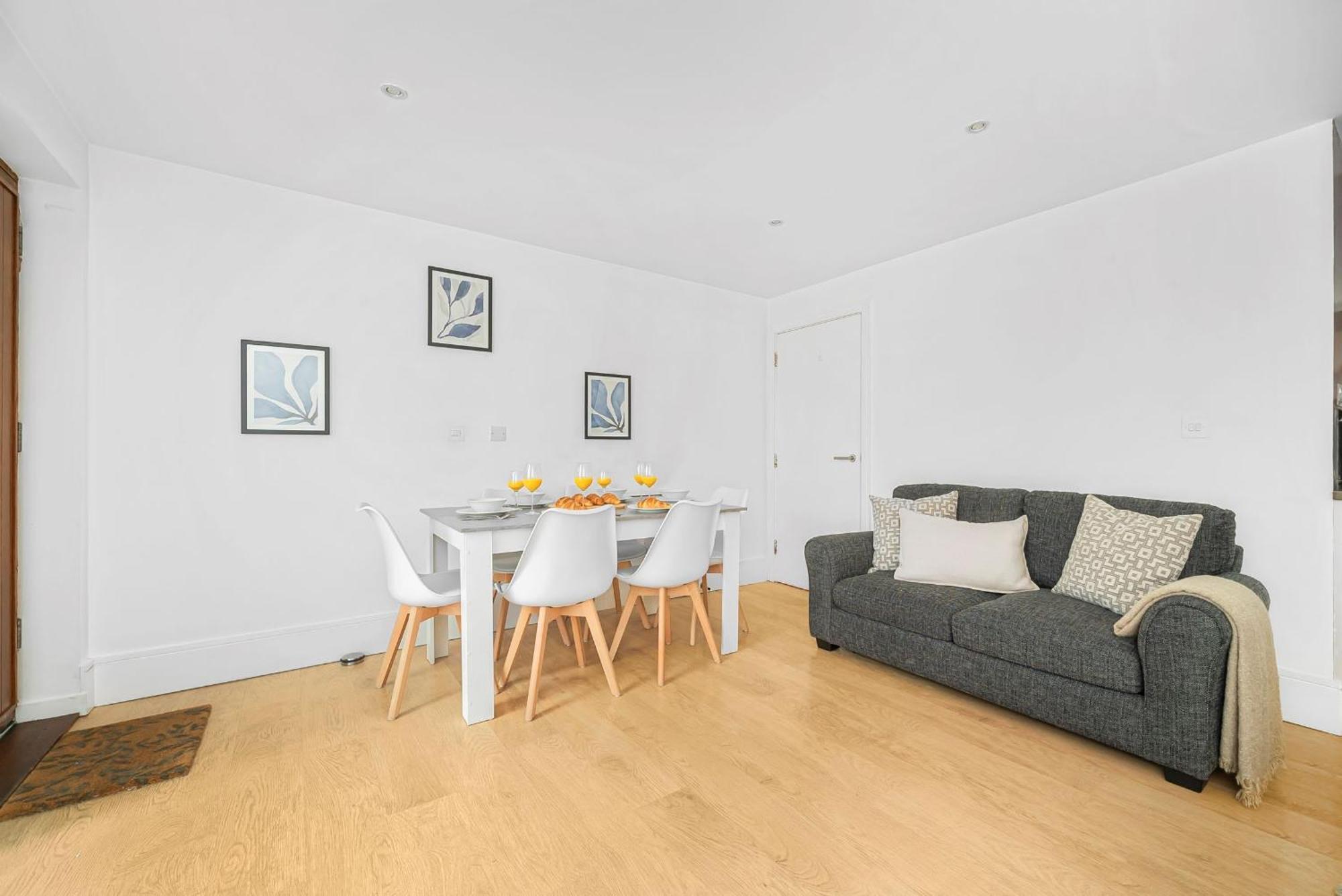 King'S Cross - 2Br With Terrace - Cityapartmentstay London Eksteriør billede