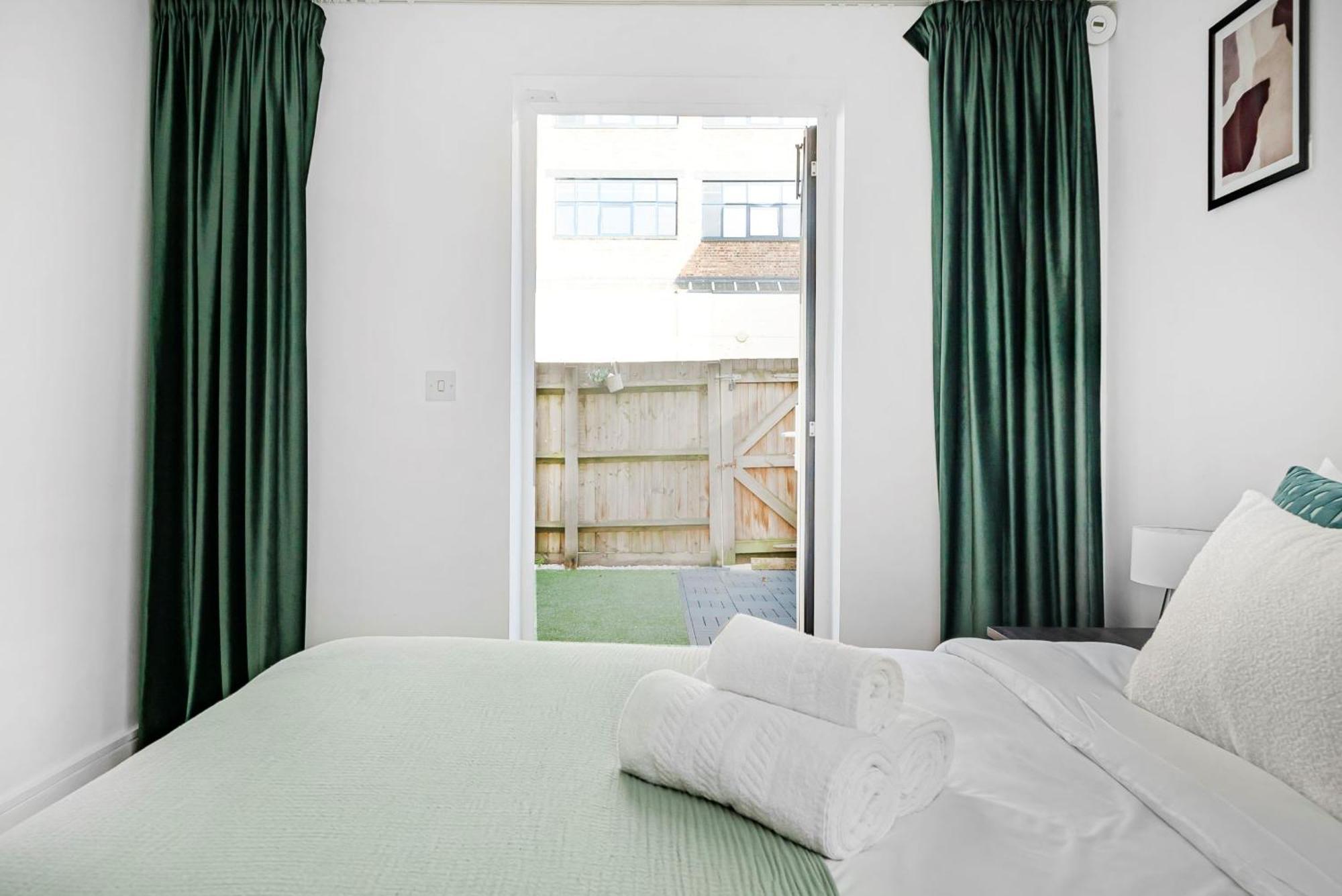 King'S Cross - 2Br With Terrace - Cityapartmentstay London Eksteriør billede