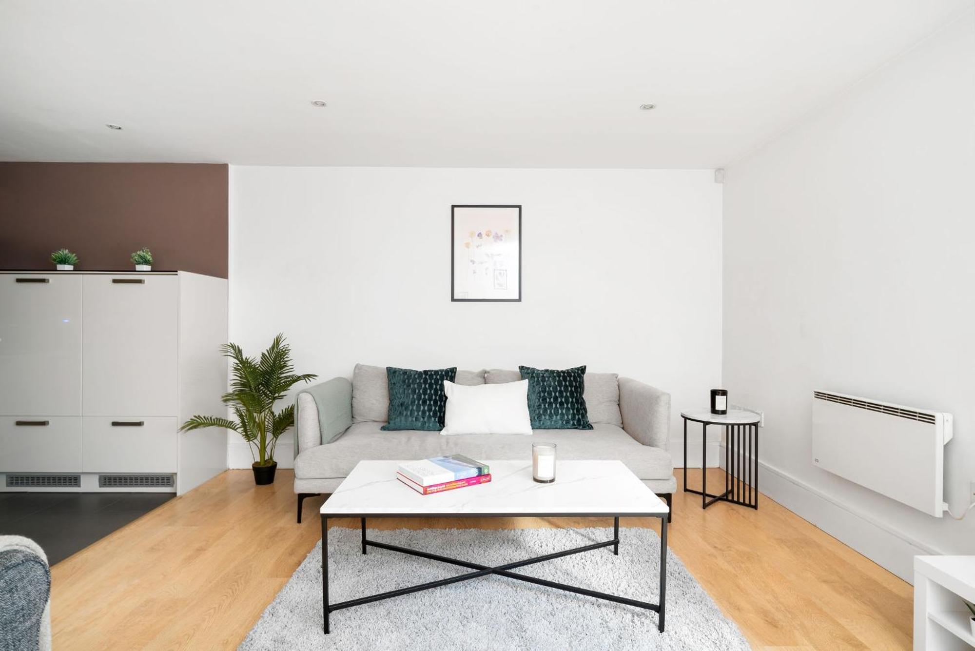 King'S Cross - 2Br With Terrace - Cityapartmentstay London Eksteriør billede